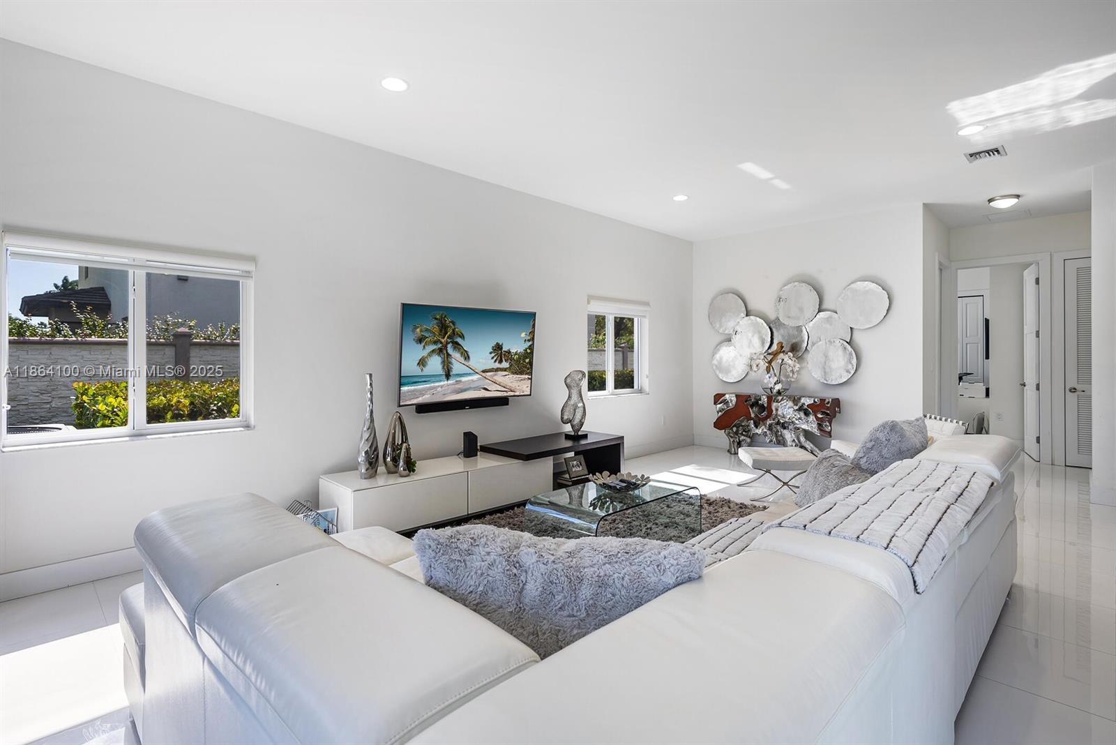 7441 SW 125th Ave Miami, FL 33183