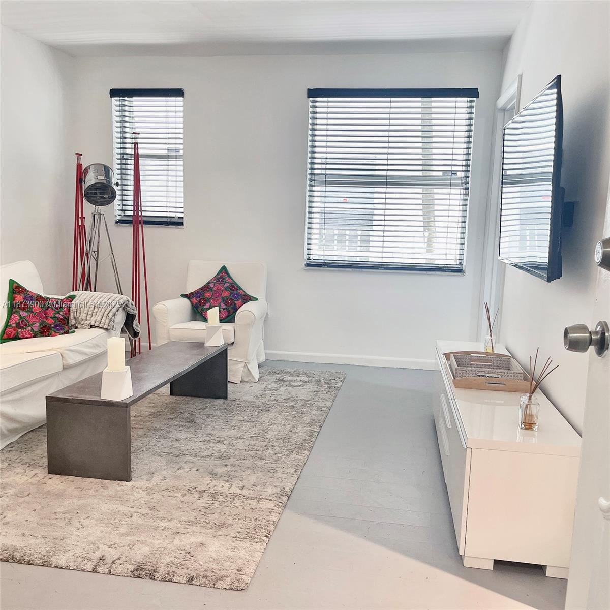 1550 Drexel Ave #105