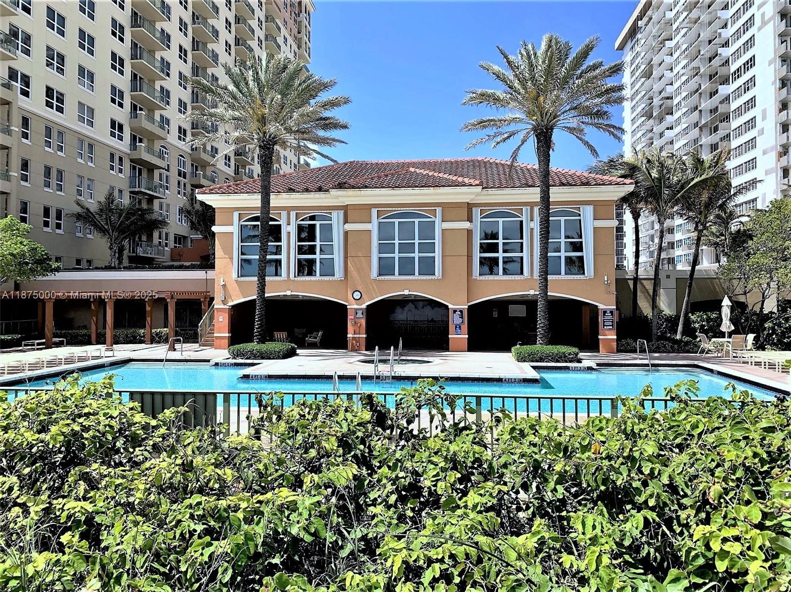 image 2080 Ocean Drive29