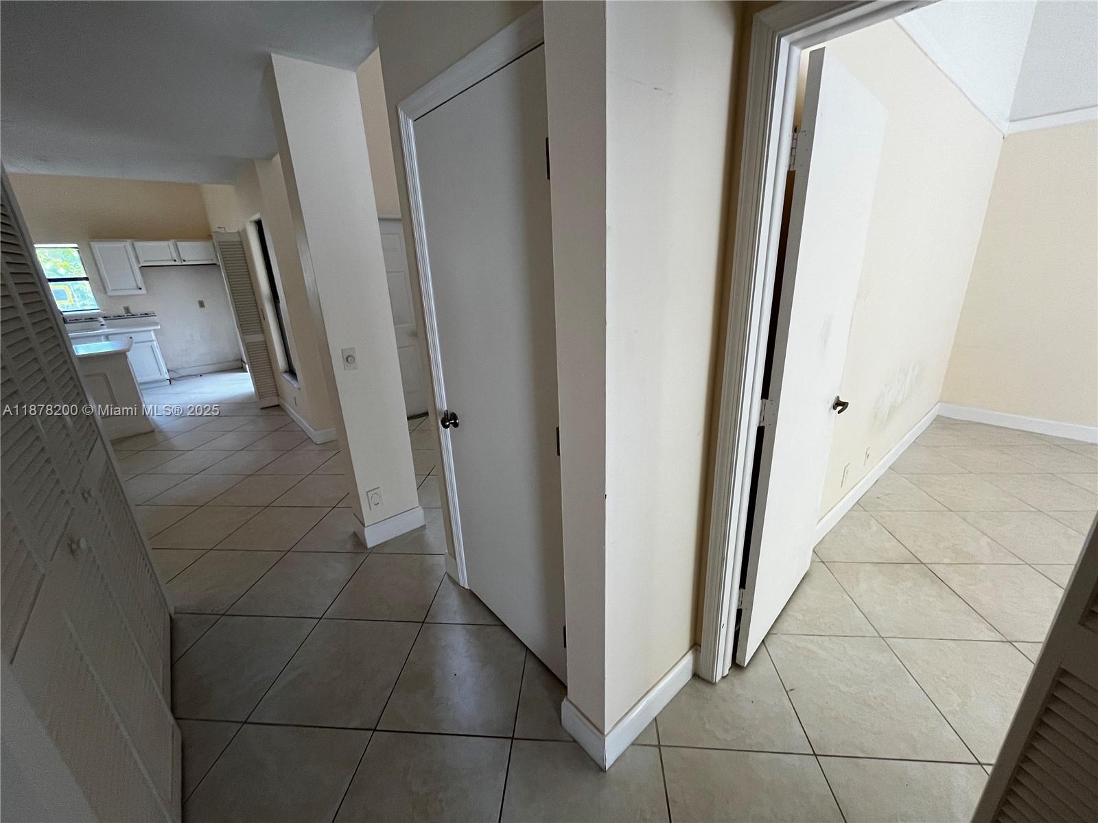 601 Summerwinds Ln Jupiter, FL 33458