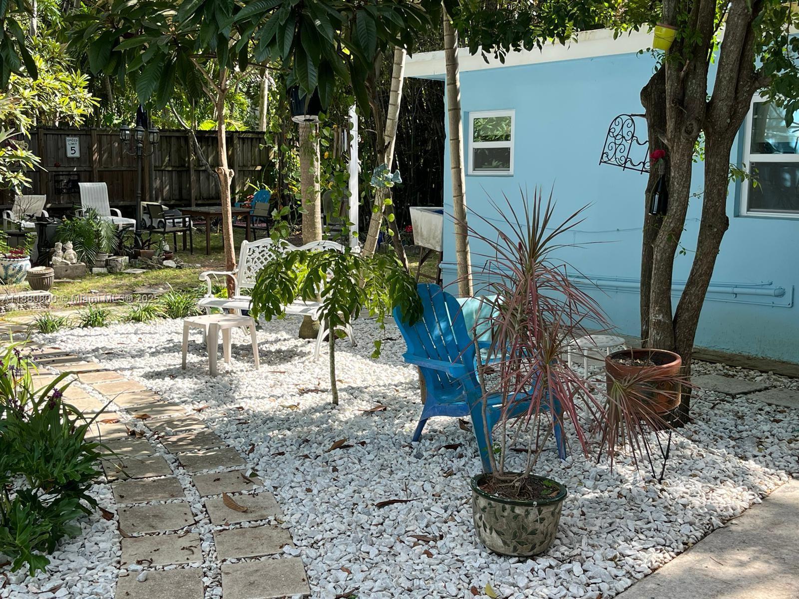 754 NE 71st St Miami, FL 33138