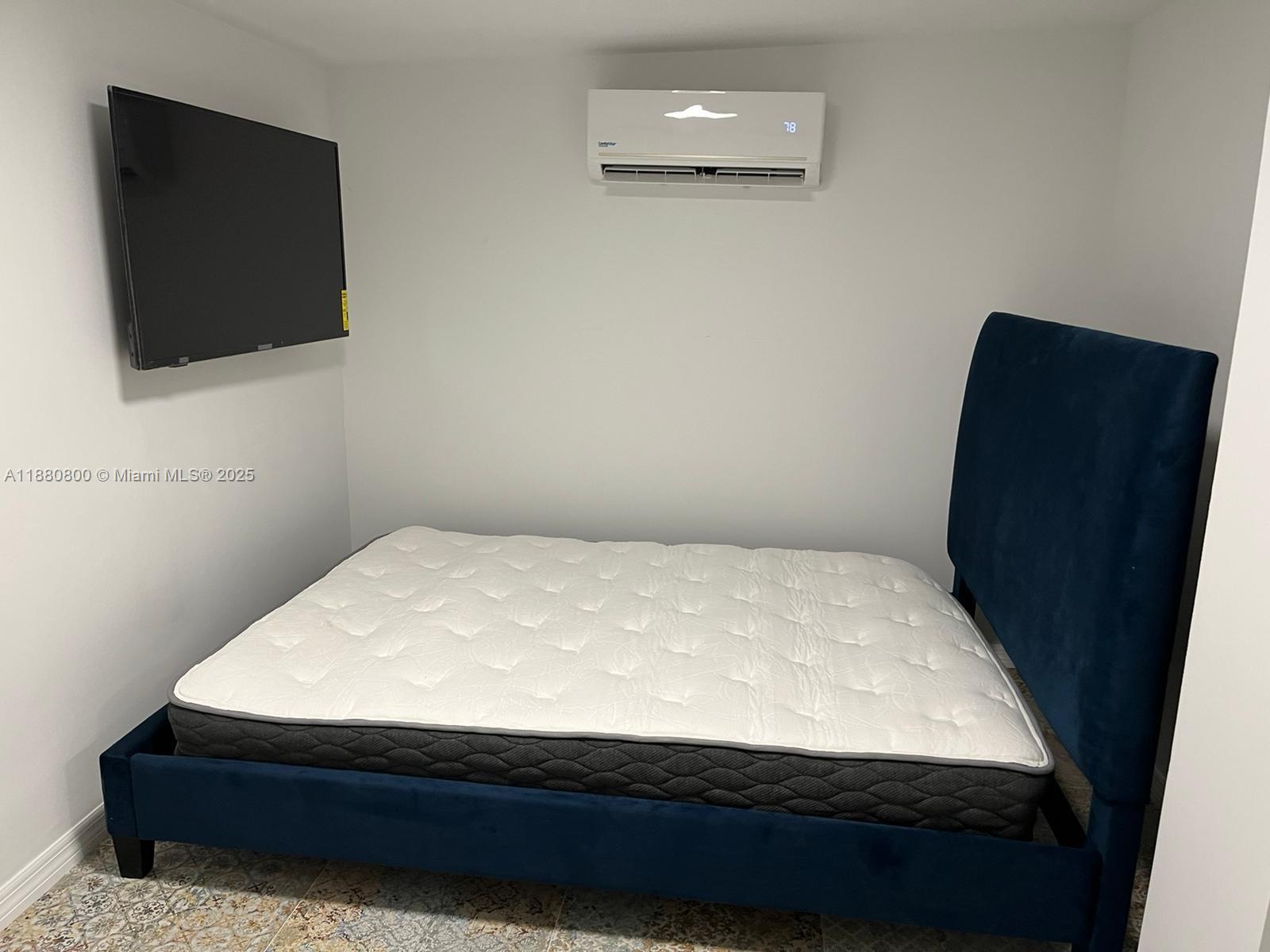 754 NE 71st St Miami, FL 33138