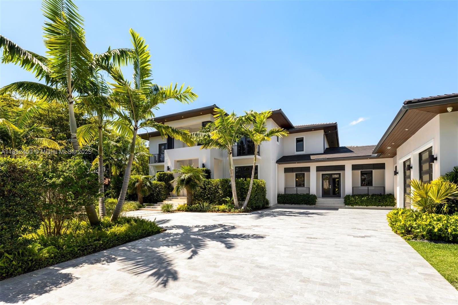 9360 Balada St Coral Gables, FL 33156 9360 Balada St Coral Gables, FL 33156