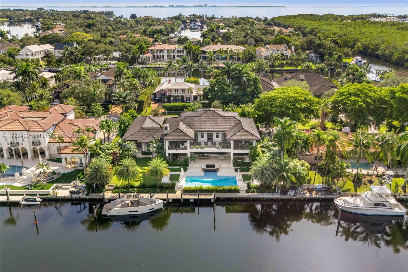 9360 Balada St Coral Gables, FL 33156 9360 Balada St Coral Gables, FL 33156
