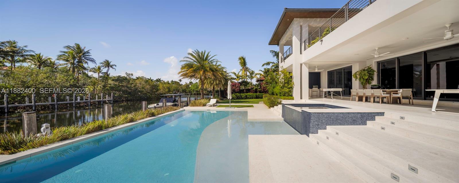 9360 Balada St Coral Gables, FL 33156