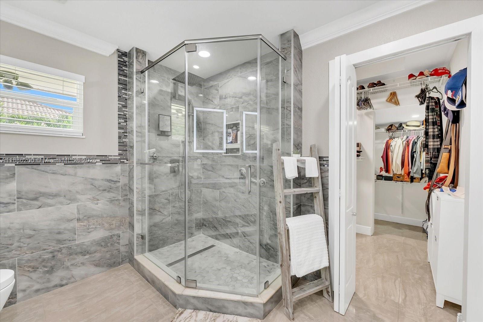 9796 NW 28th Ter Doral, FL 33172