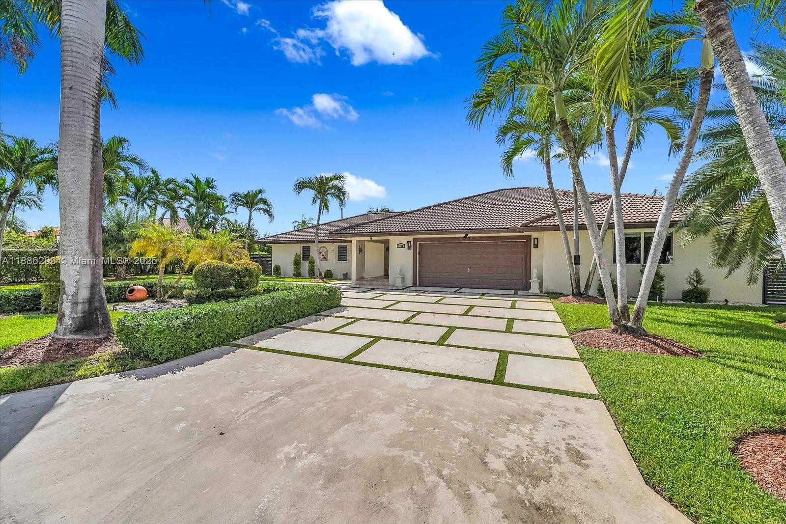 9796 NW 28th Ter Doral, FL 33172