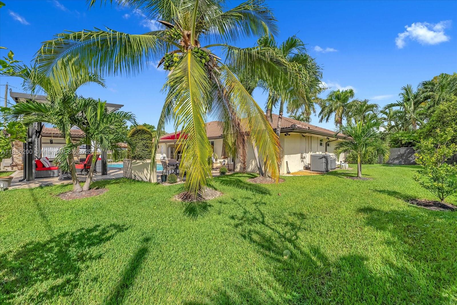 9796 NW 28th Ter Doral, FL 33172