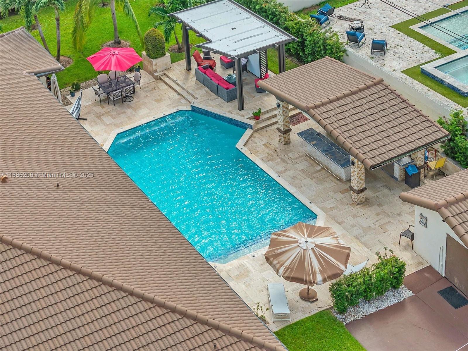 9796 NW 28th Ter Doral, FL 33172