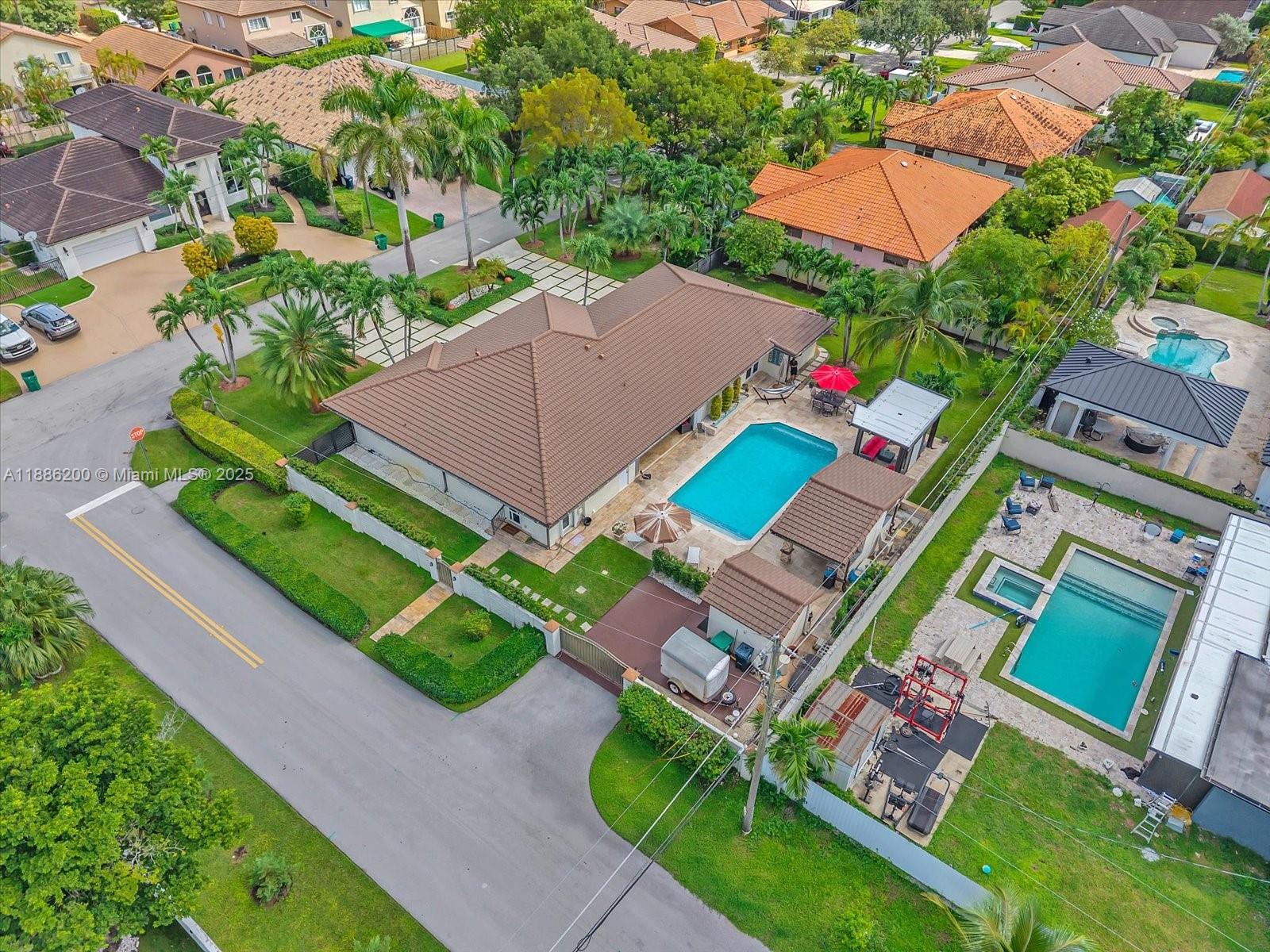 9796 NW 28th Ter Doral, FL 33172