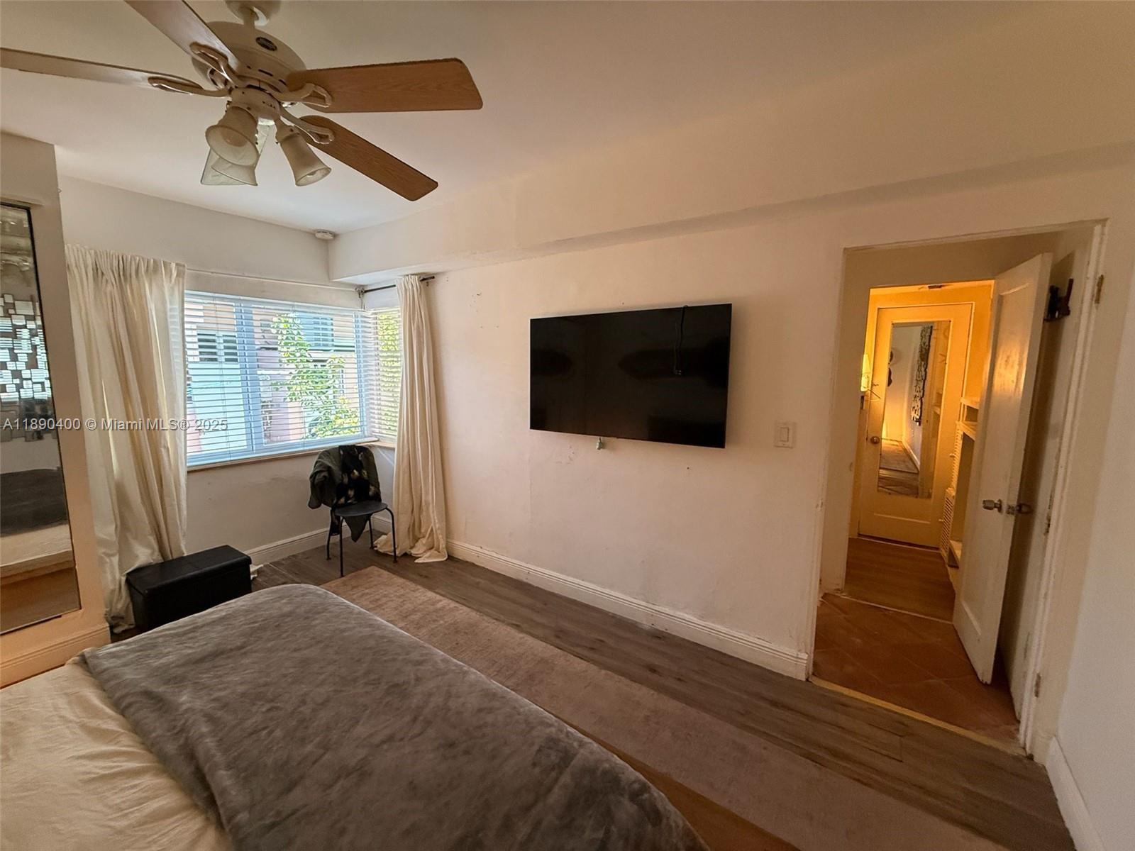 1785 Calais Dr #8 Miami Beach, FL 33141