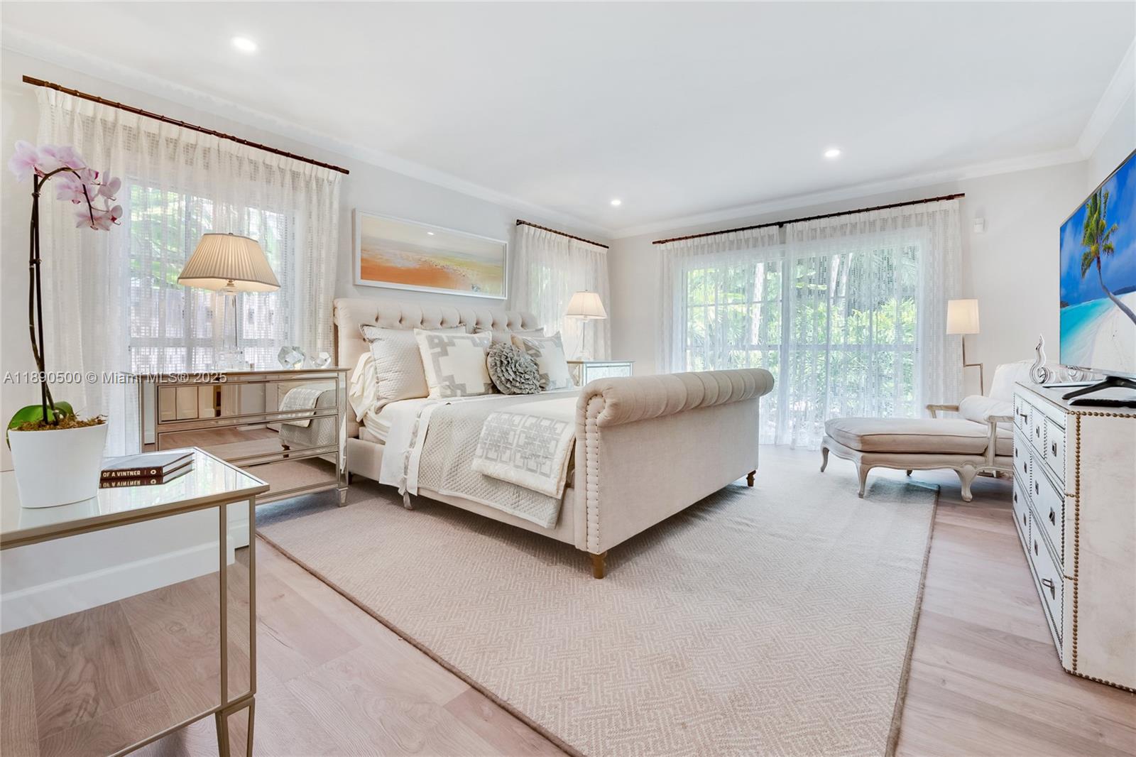 721 San Bruno Ave Coral Gables, FL 33143 721 San Bruno Ave Coral Gables, FL 33143