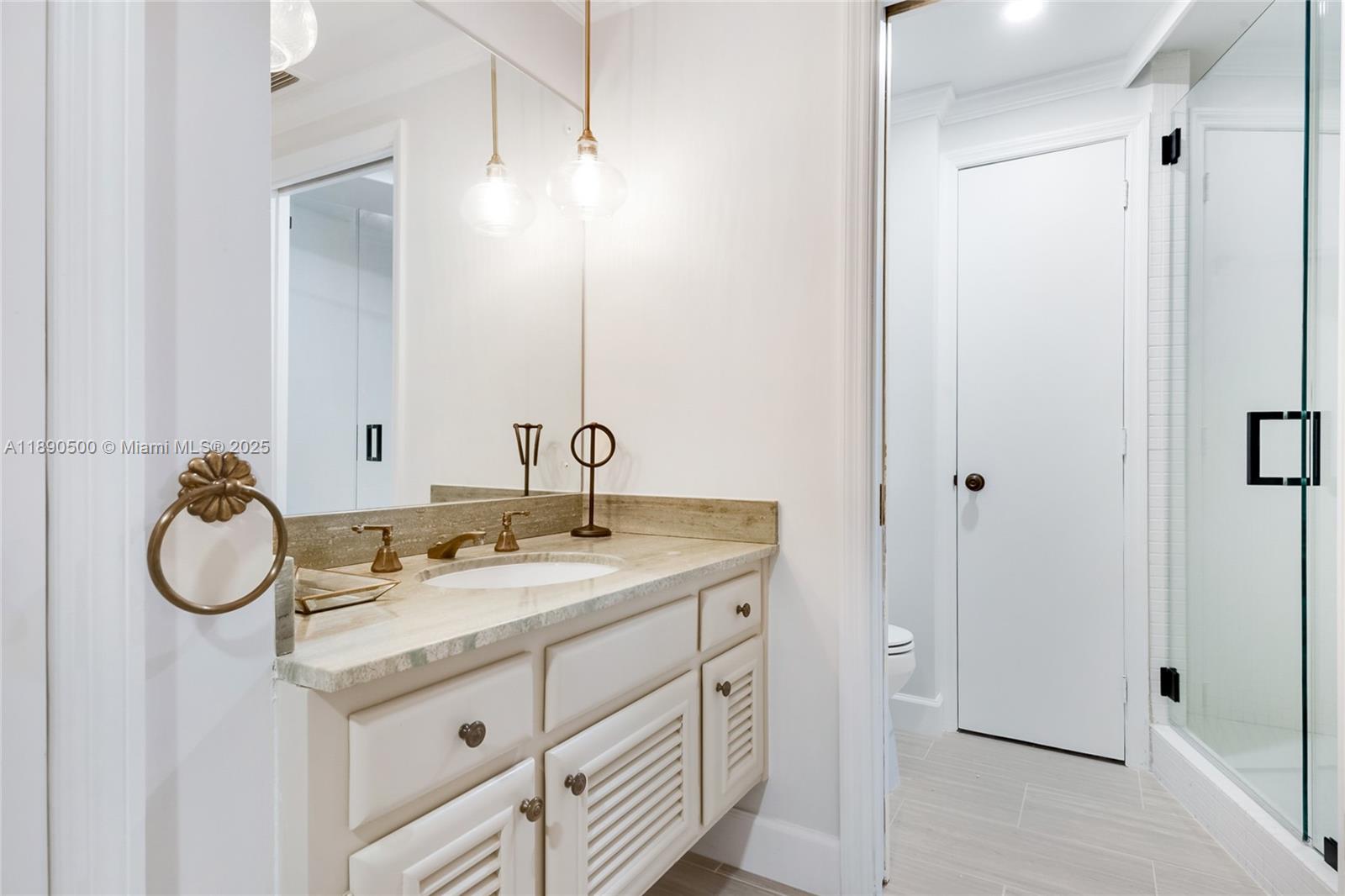 721 San Bruno Ave Coral Gables, FL 33143 721 San Bruno Ave Coral Gables, FL 33143