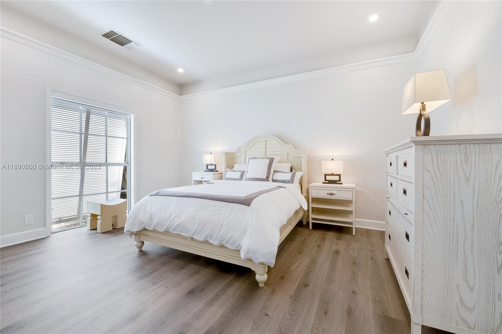 721 San Bruno Ave Coral Gables, FL 33143 721 San Bruno Ave Coral Gables, FL 33143