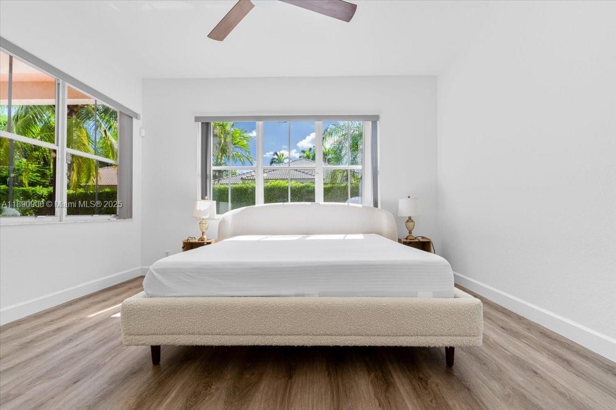 830 Lavender Cir Weston, FL 33327