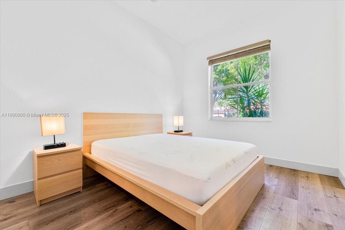 830 Lavender Cir Weston, FL 33327