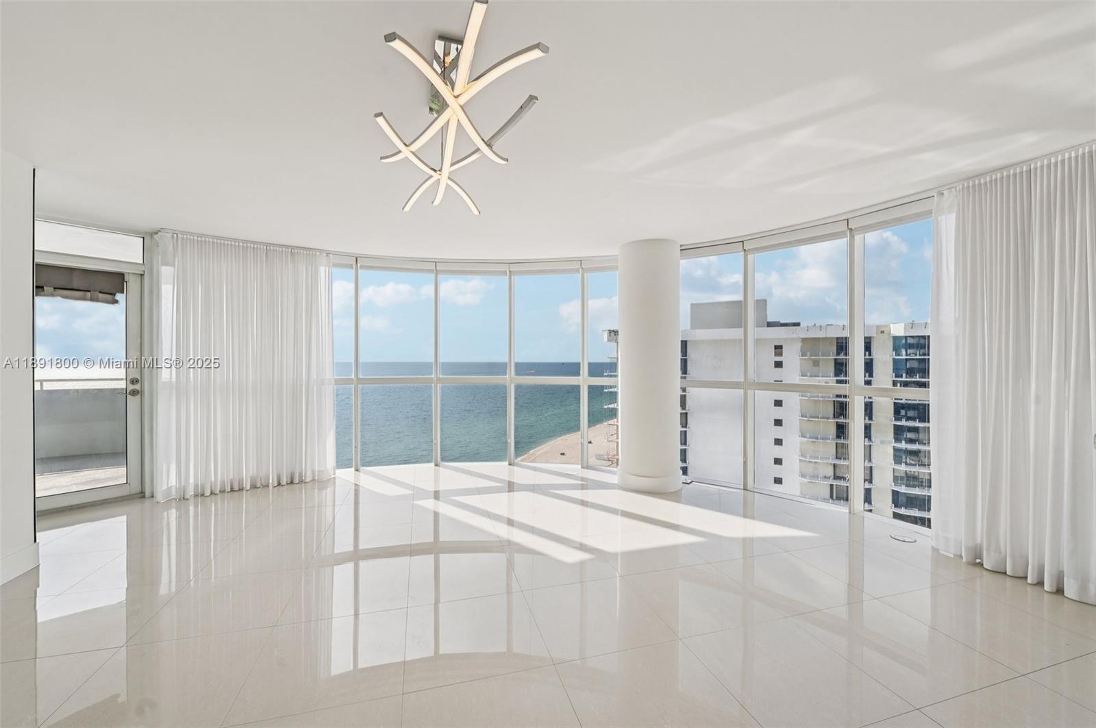 6301 Collins Ave #2203
