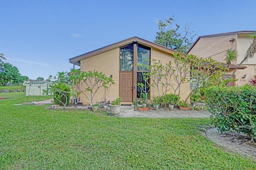 7135 W Sunrise Blvd #7135