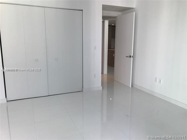 image Sls Brickell14