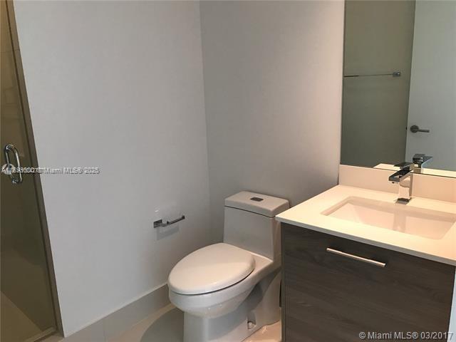 image Sls Brickell16