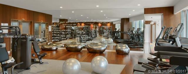 image Sls Brickell21