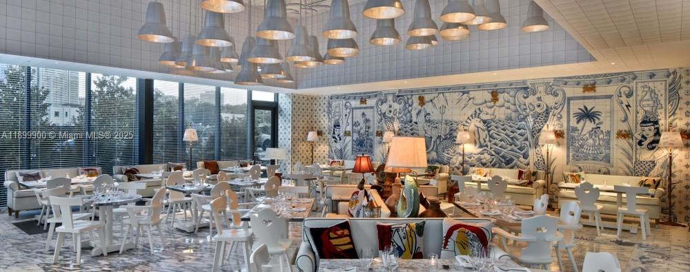 image Sls Brickell32