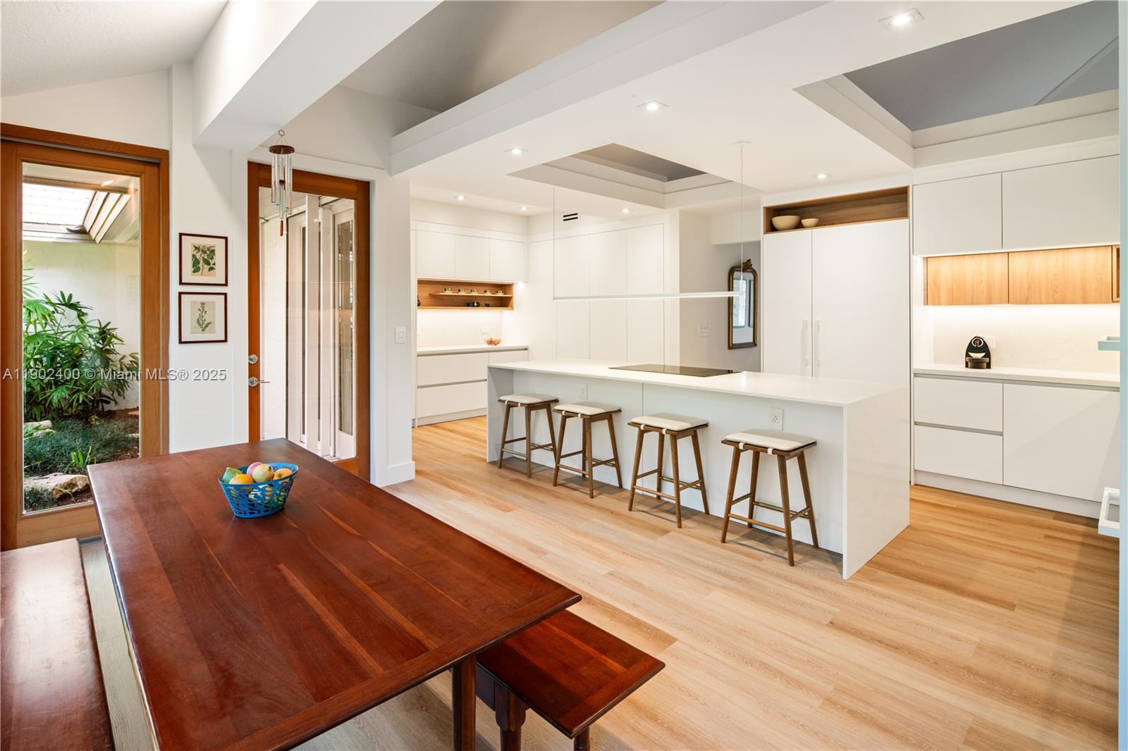 5390 Banyan Dr Coral Gables, FL 33156