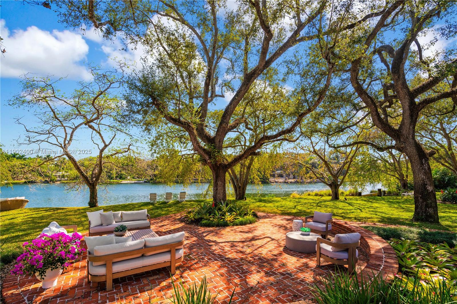 5390 Banyan Dr Coral Gables, FL 33156