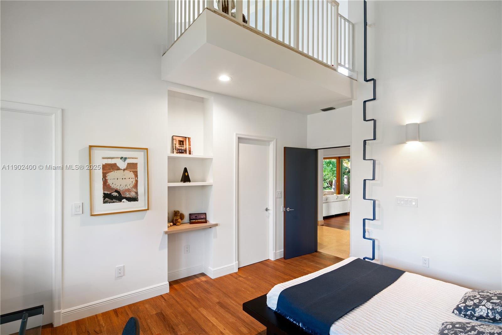 5390 Banyan Dr Coral Gables, FL 33156