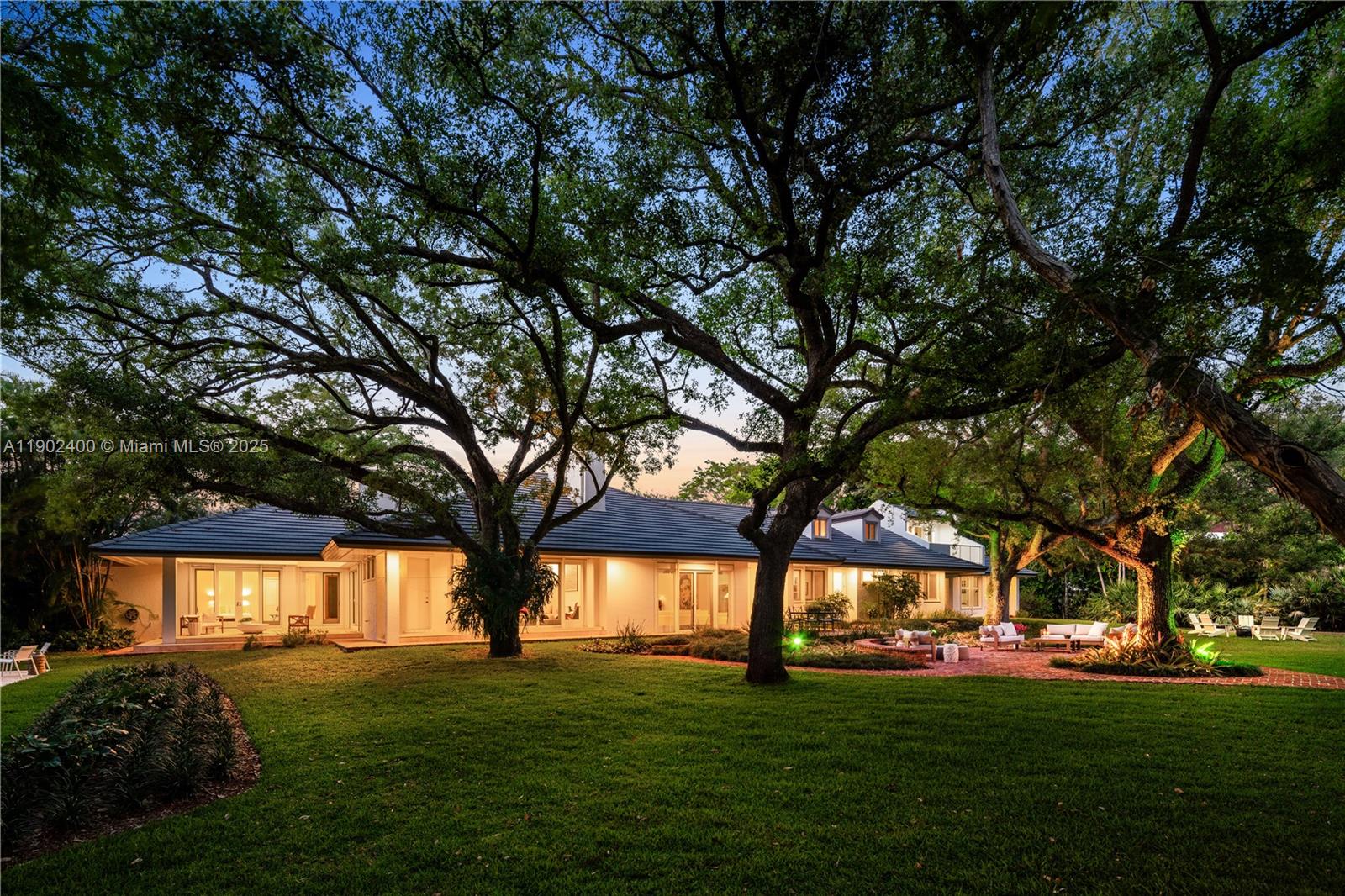 5390 Banyan Dr Coral Gables, FL 33156