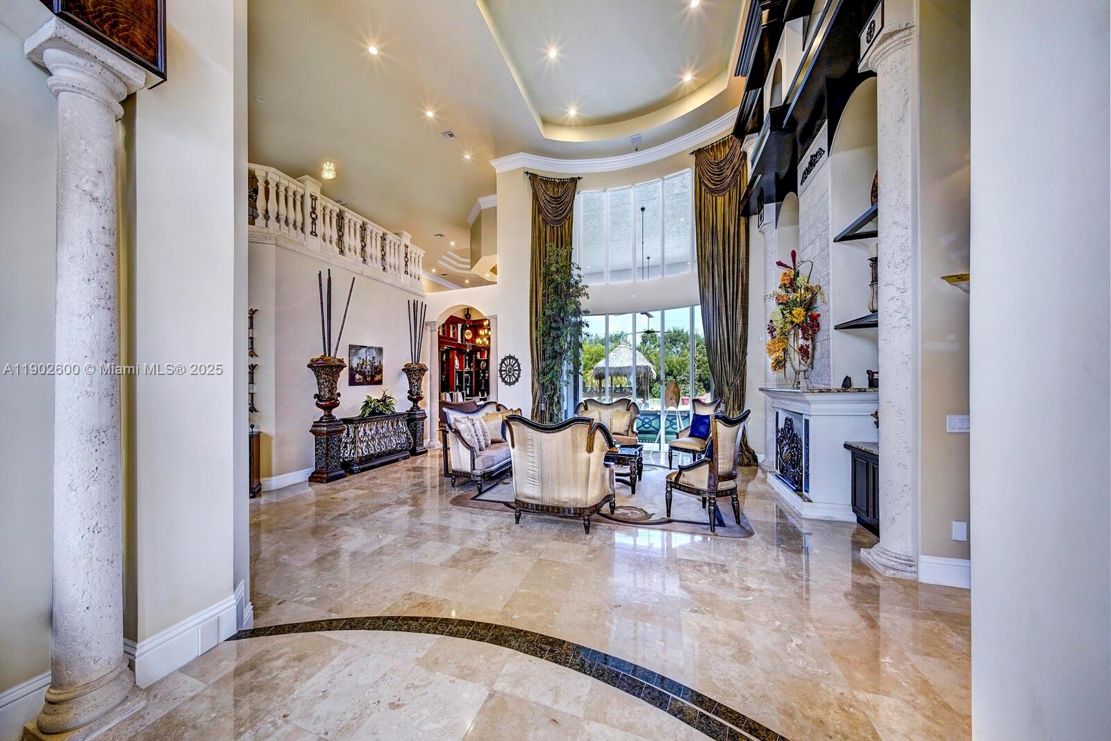 3828 Pine Lk Dr Weston, FL 33332