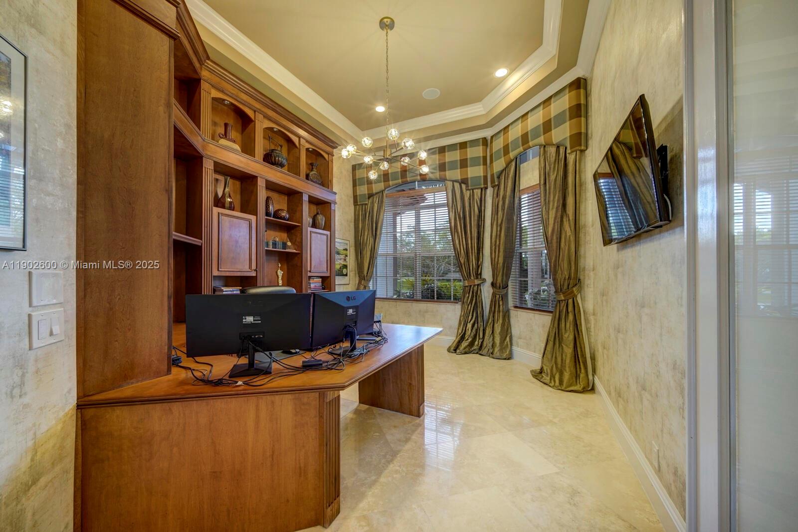 3828 Pine Lk Dr Weston, FL 33332