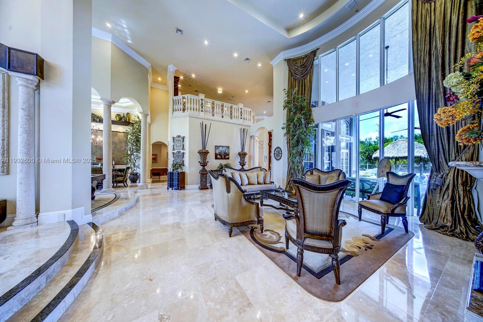 3828 Pine Lk Dr Weston, FL 33332