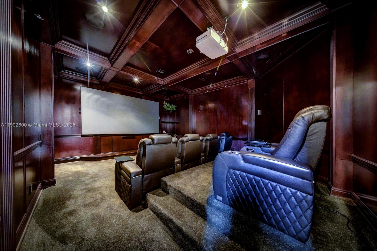 3828 Pine Lk Dr Weston, FL 33332