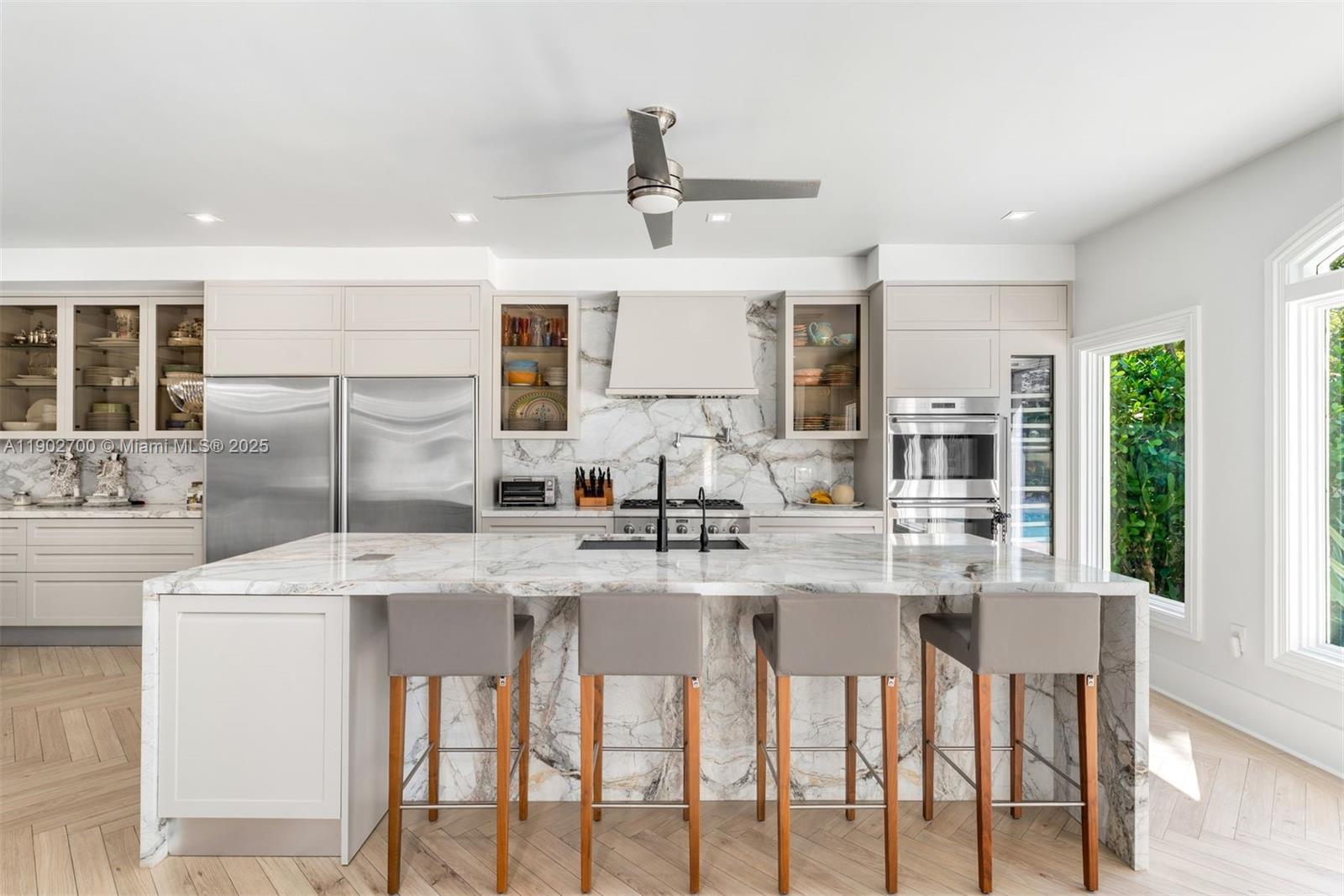 5770 SW 100th St Pinecrest, FL 33156