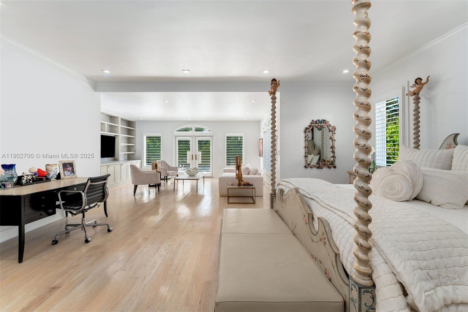 5770 SW 100th St Pinecrest, FL 33156