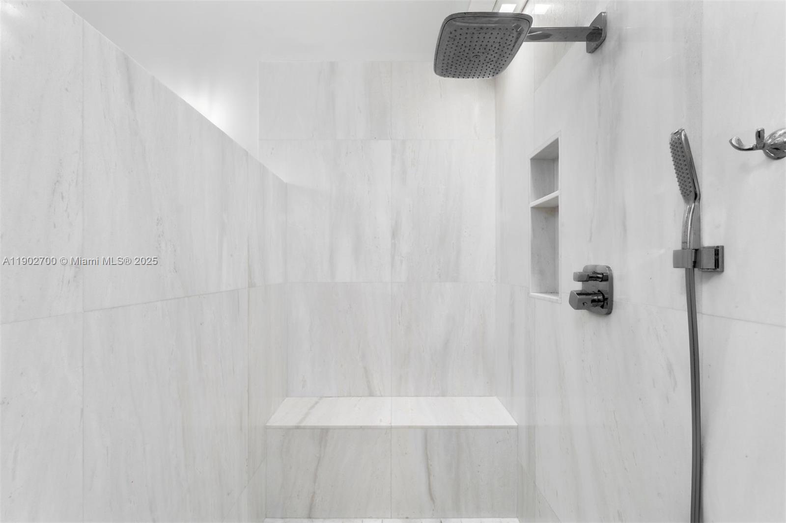 5770 SW 100th St Pinecrest, FL 33156