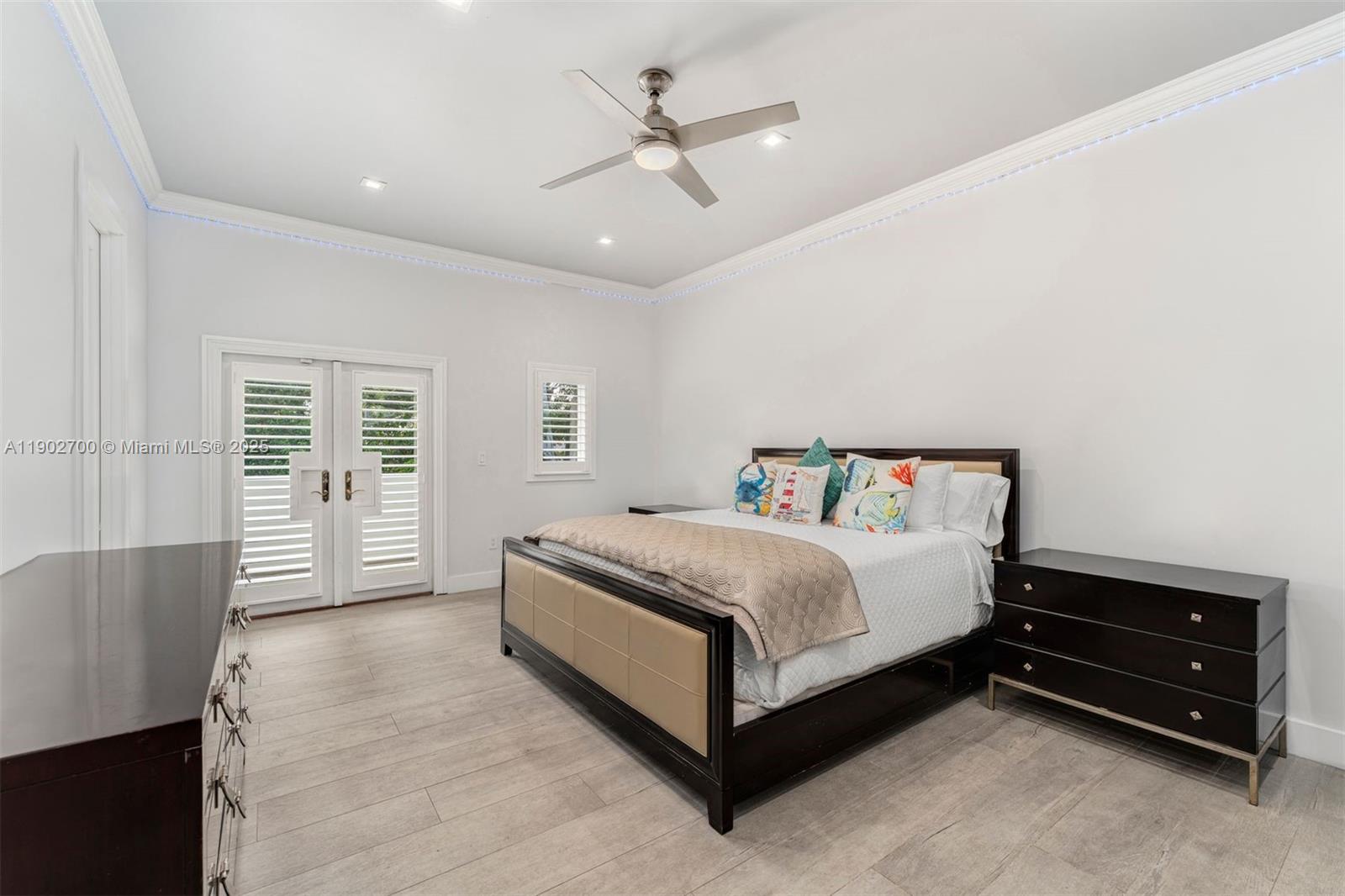 5770 SW 100th St Pinecrest, FL 33156