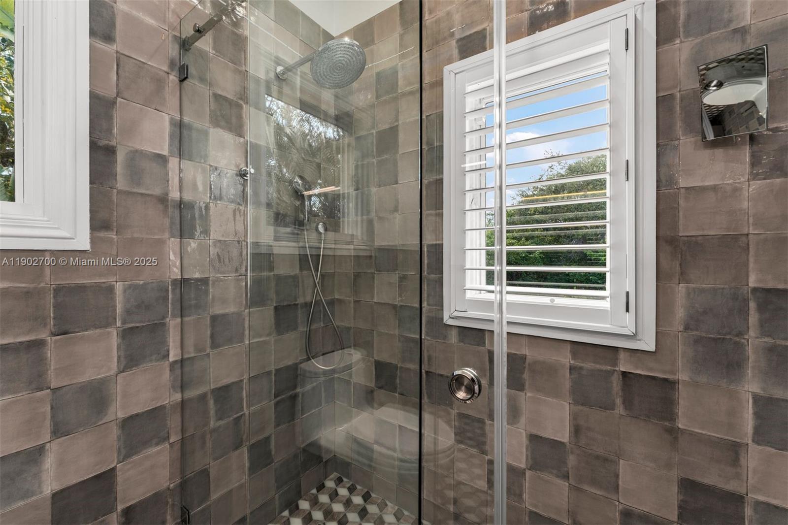 5770 SW 100th St Pinecrest, FL 33156