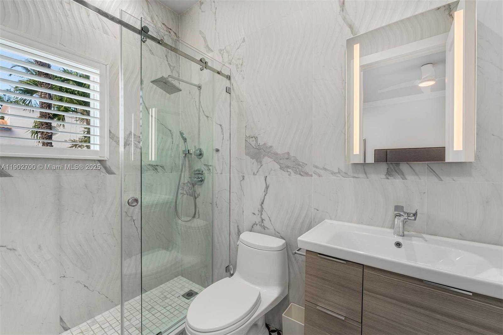 5770 SW 100th St Pinecrest, FL 33156