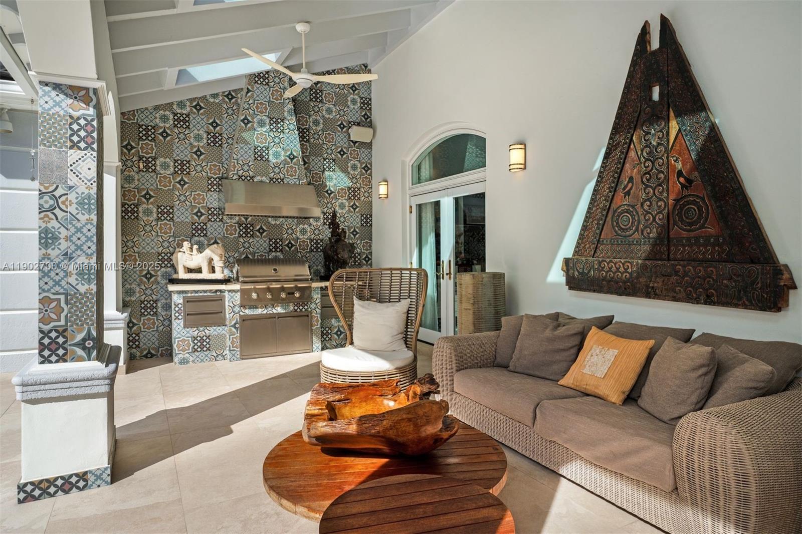 5770 SW 100th St Pinecrest, FL 33156