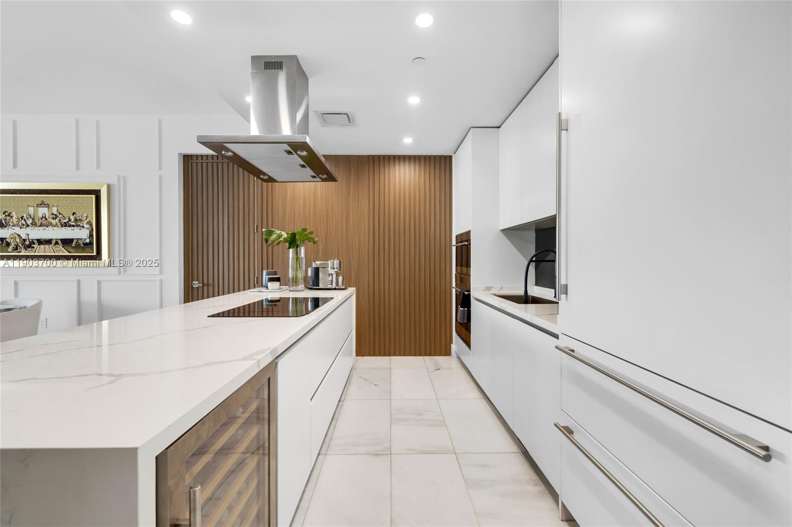 700 NE 26th Ter #2202 Miami, FL 33137