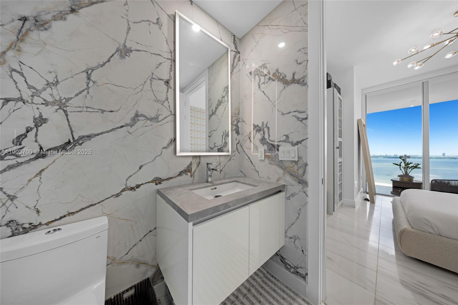 700 NE 26th Ter #2202 Miami, FL 33137