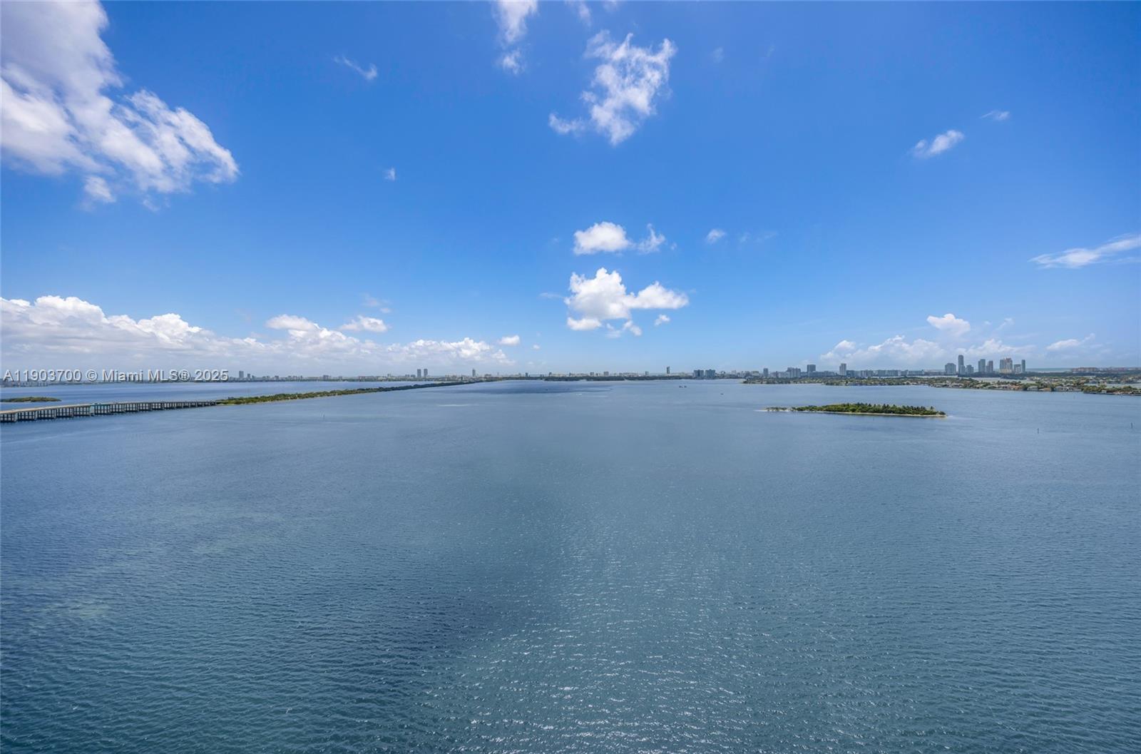 700 NE 26th Ter #2202 Miami, FL 33137