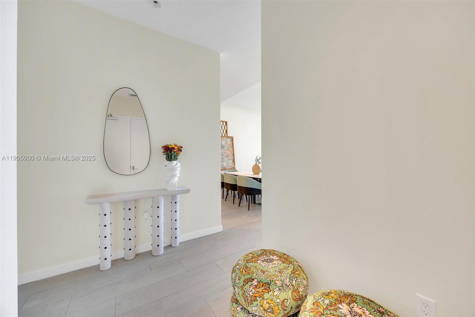 2821 S Bayshore Dr #11B Miami, FL 33133