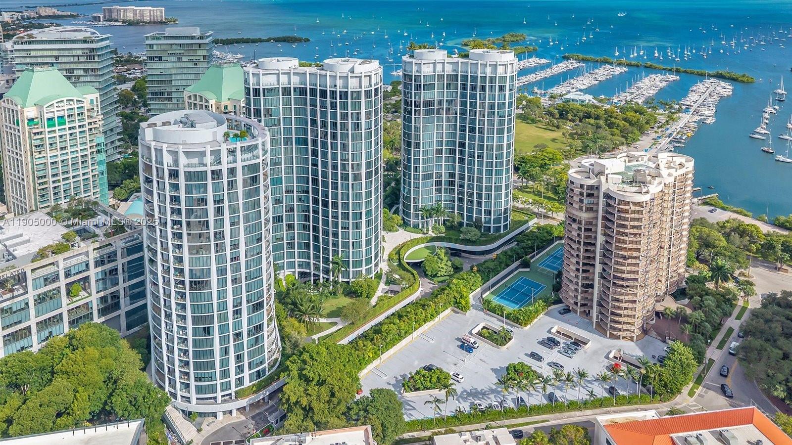 2821 S Bayshore Dr #11B Miami, FL 33133
