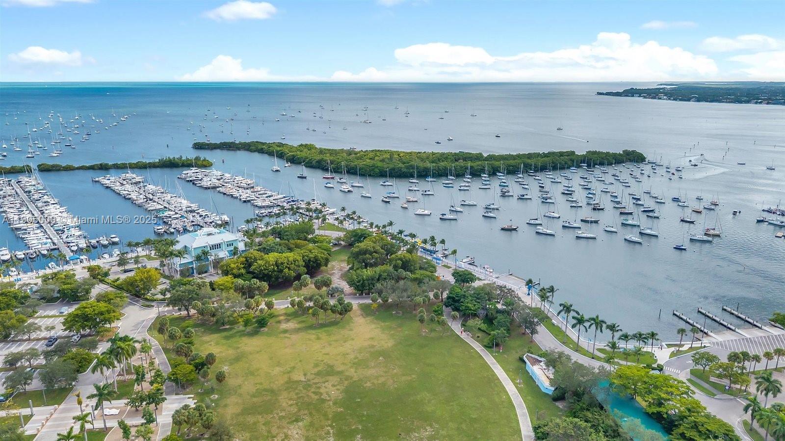 2821 S Bayshore Dr #11B Miami, FL 33133