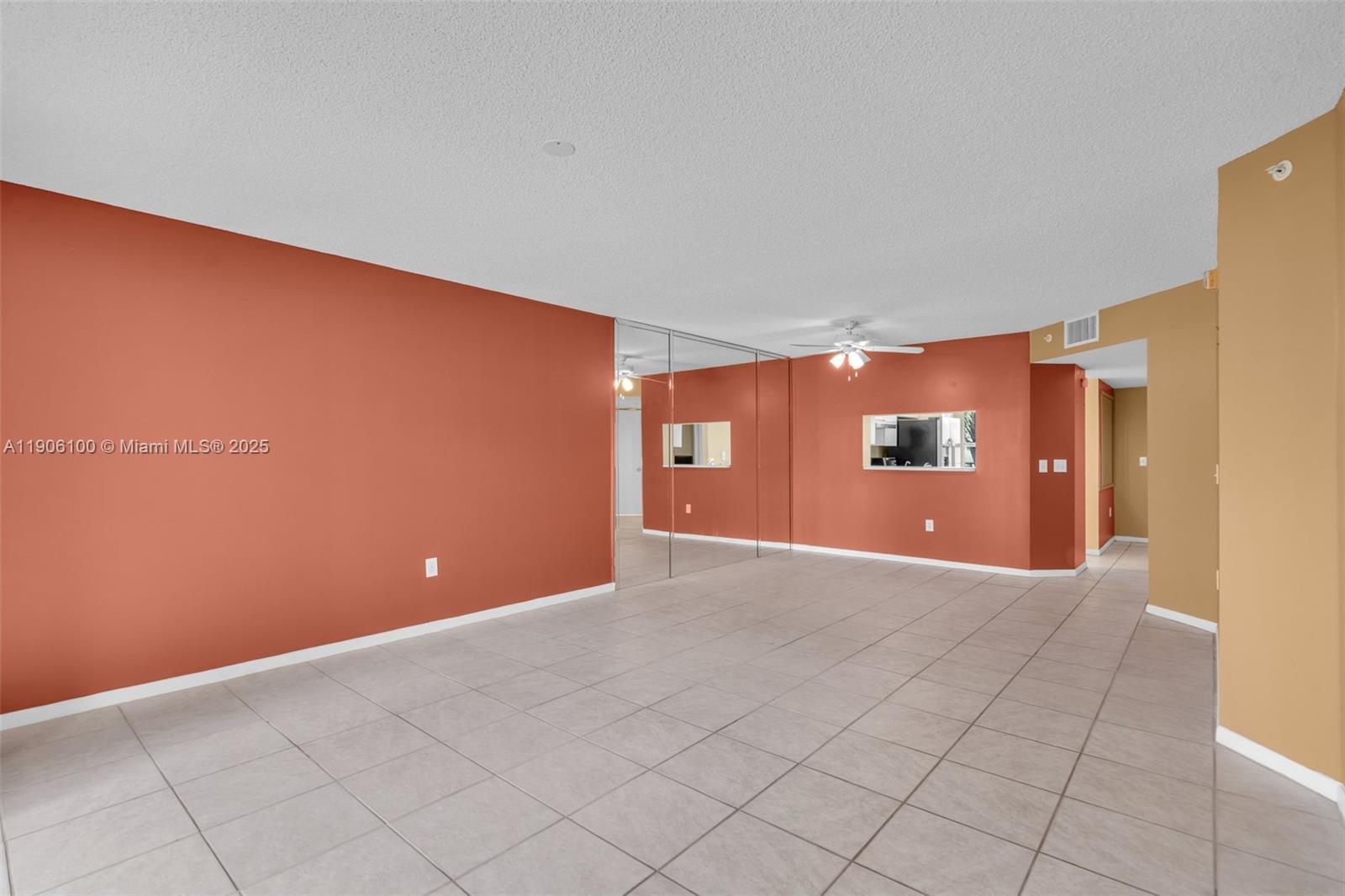 550 SW 137th Ave #208L Pembroke Pines, FL 33027