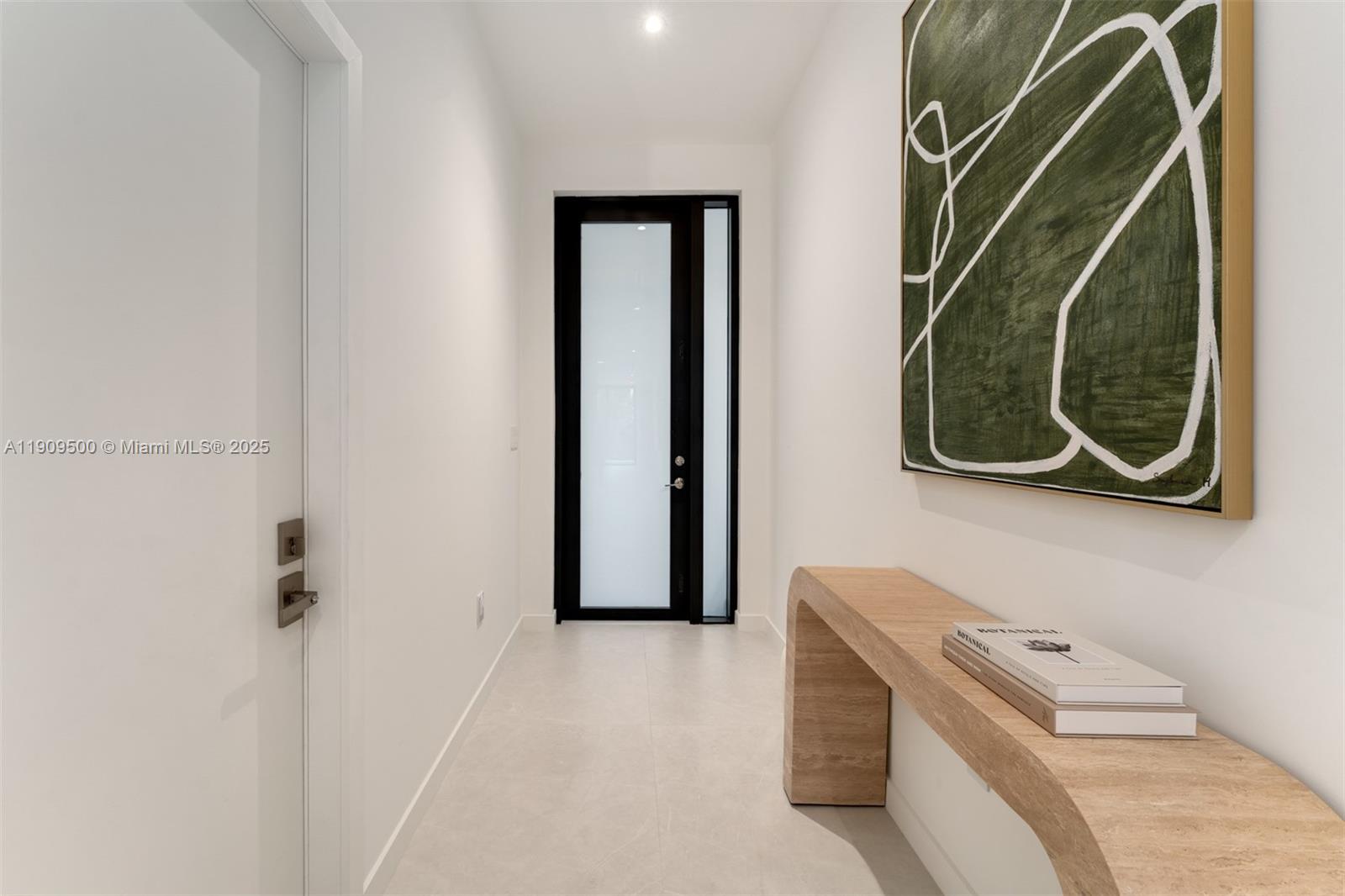 3069 Hibiscus St Coconut Grove, FL 33133