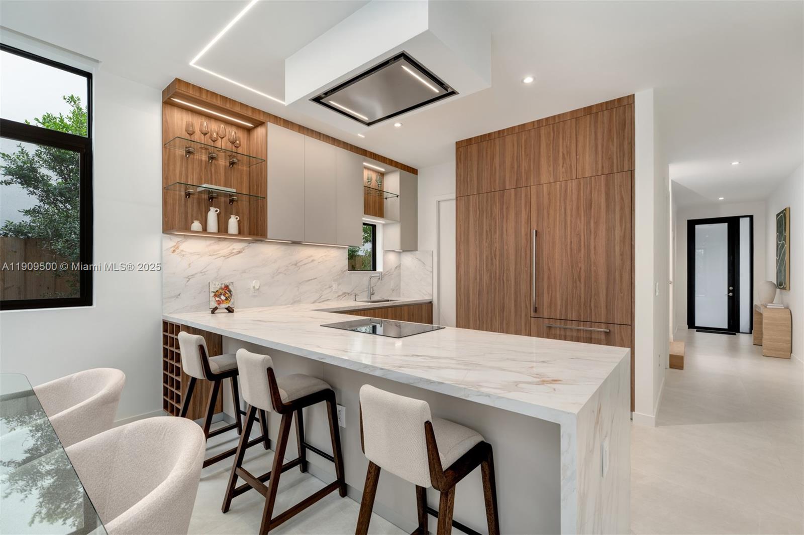 3069 Hibiscus St Coconut Grove, FL 33133